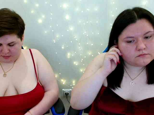 BeckyAndEllen webcam