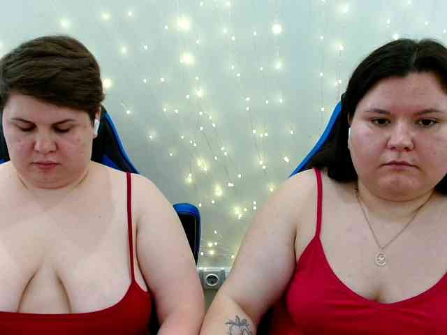 BeckyAndEllen webcam