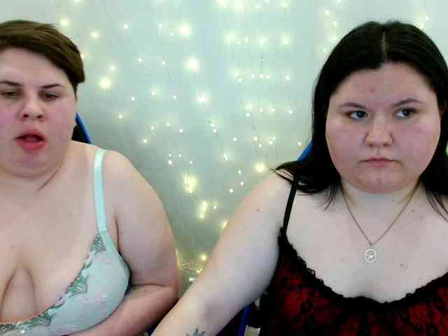 BeckyAndEllen webcam