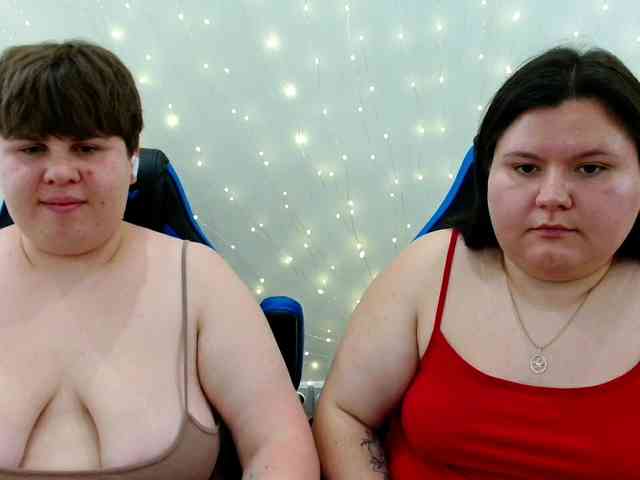 beckyandellen's live room