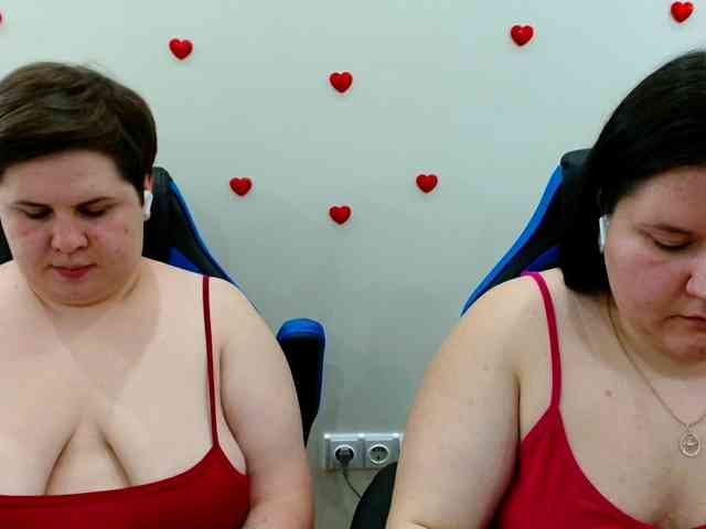 BeckyAndEllen webcam