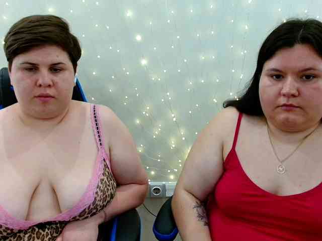 BeckyAndEllen webcam