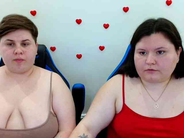 BeckyAndEllen webcam