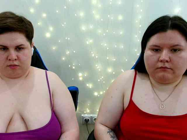 BeckyAndEllen webcam