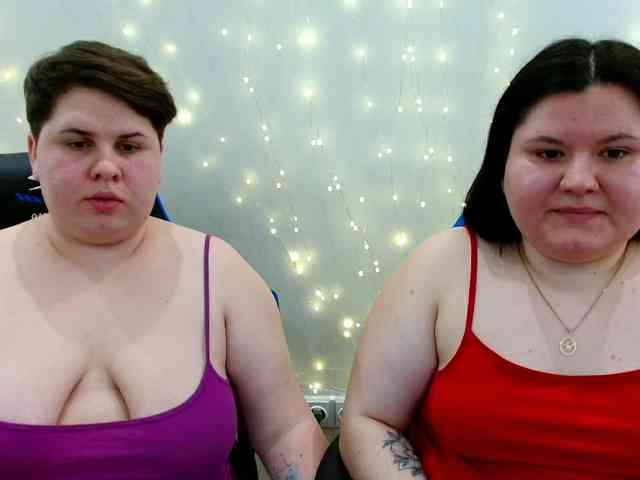 BeckyAndEllen webcam
