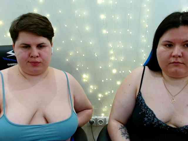 BeckyAndEllen webcam