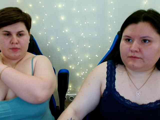 BeckyAndEllen webcam