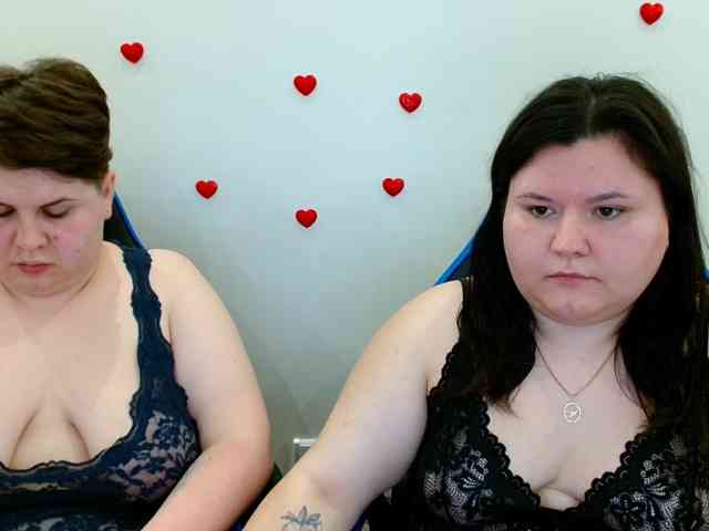 BeckyAndEllen webcam