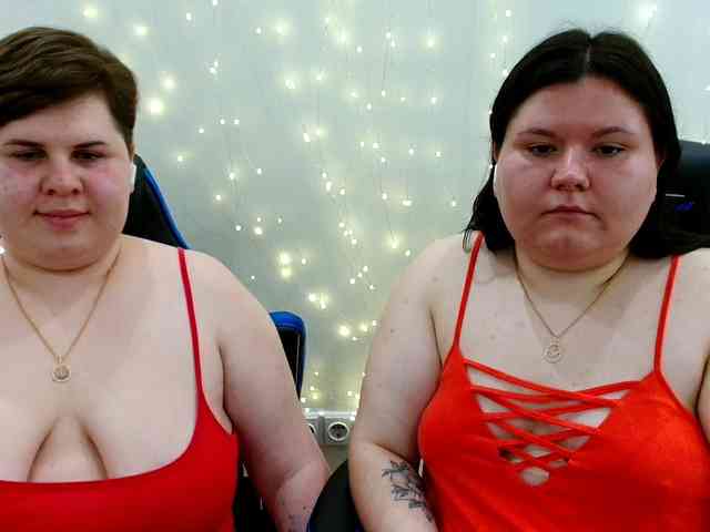 BeckyAndEllen webcam