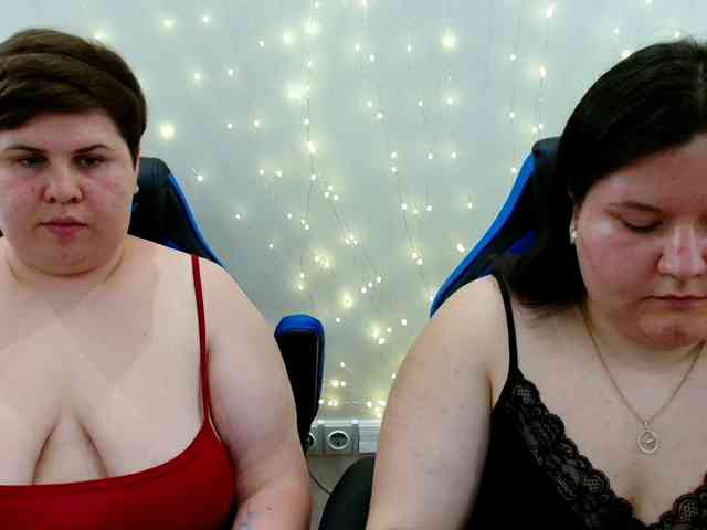BeckyAndEllen webcam