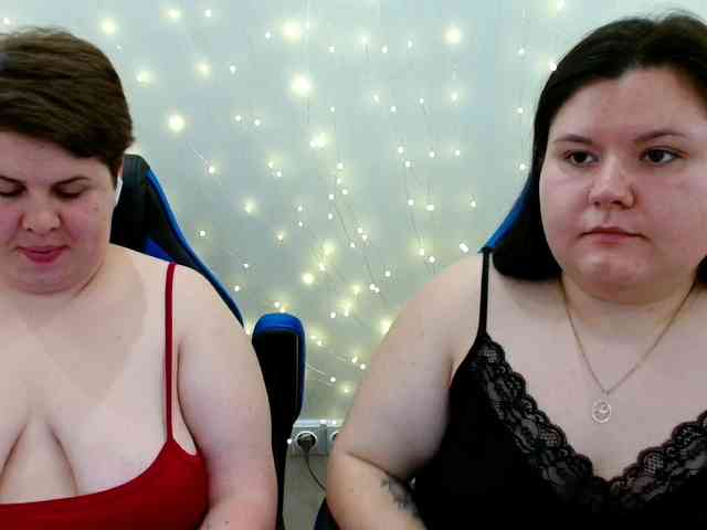 BeckyAndEllen webcam