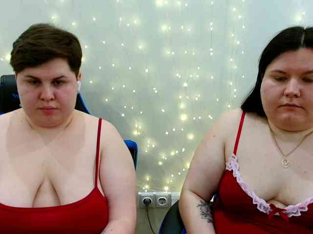 BeckyAndEllen webcam