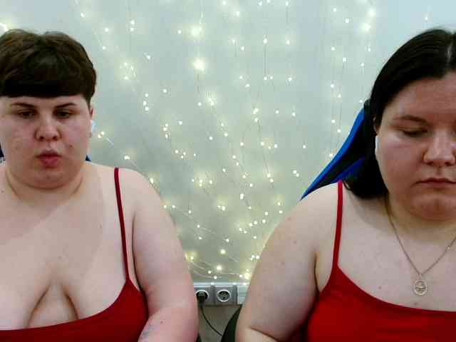 BeckyAndEllen webcam