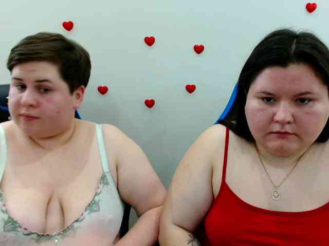 BeckyAndEllen webcam