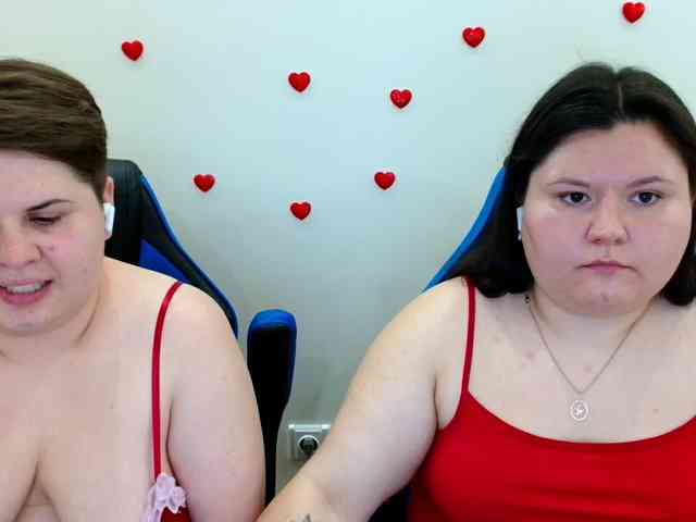 BeckyAndEllen webcam