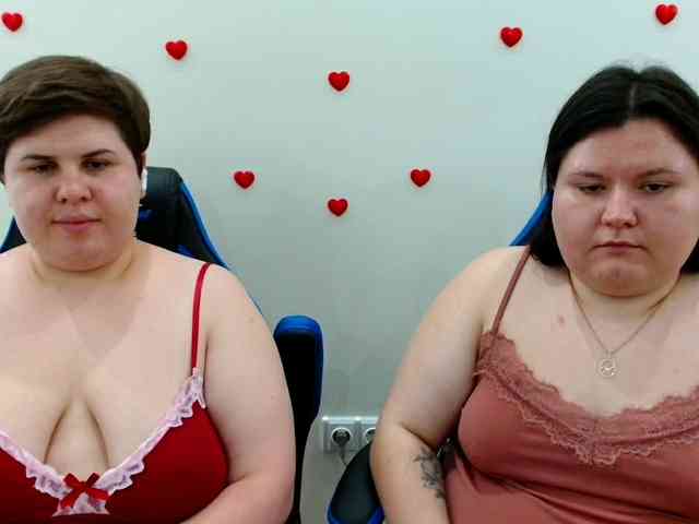 BeckyAndEllen webcam