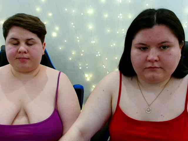 BeckyAndEllen webcam