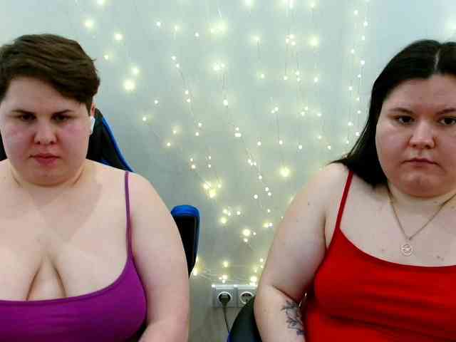 BeckyAndEllen webcam