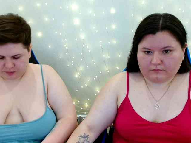 BeckyAndEllen webcam