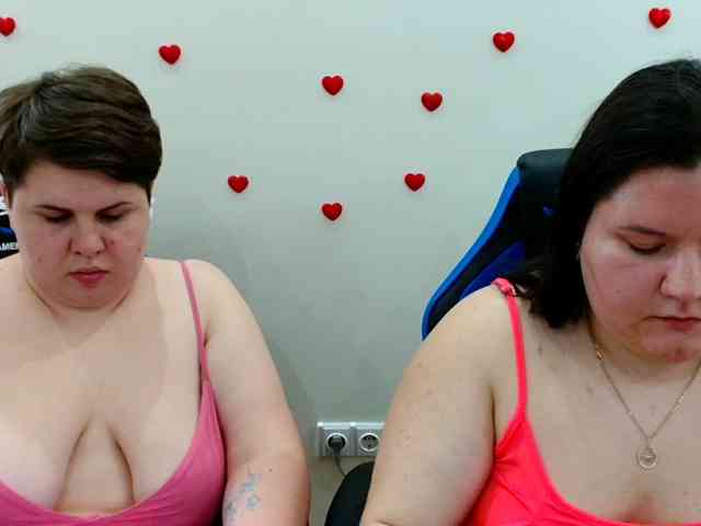 BeckyAndEllen webcam