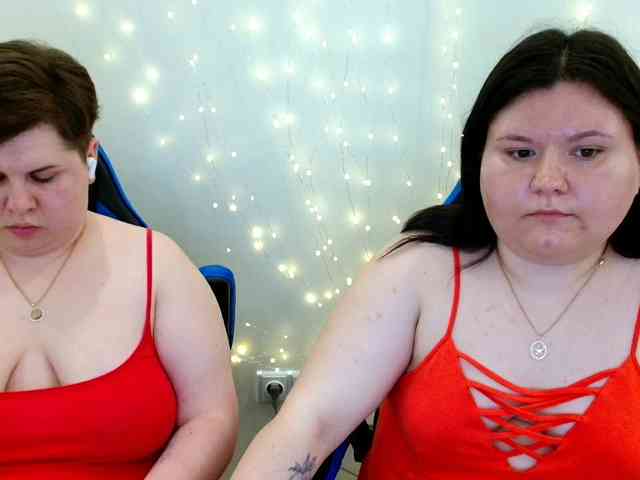 BeckyAndEllen webcam