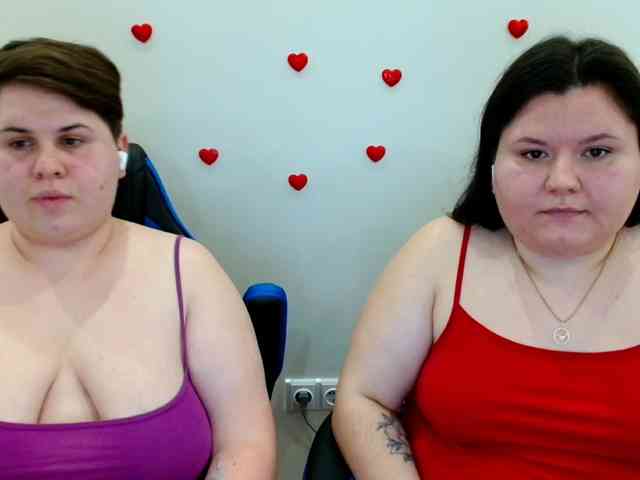 Model: BeckyAndEllen