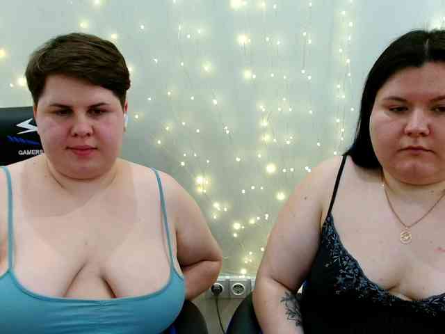 BeckyAndEllen webcam