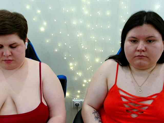 BeckyAndEllen webcam