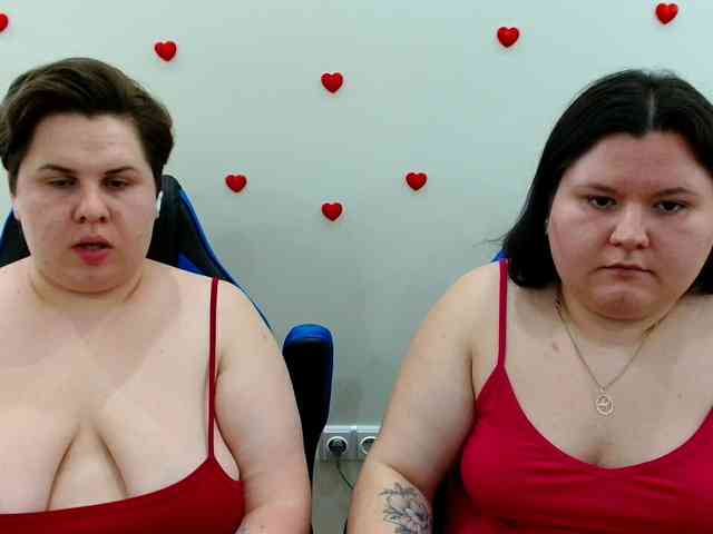 BeckyAndEllen webcam