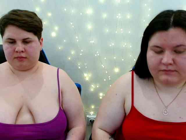 BeckyAndEllen webcam