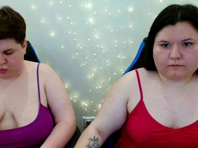 BeckyAndEllen webcam