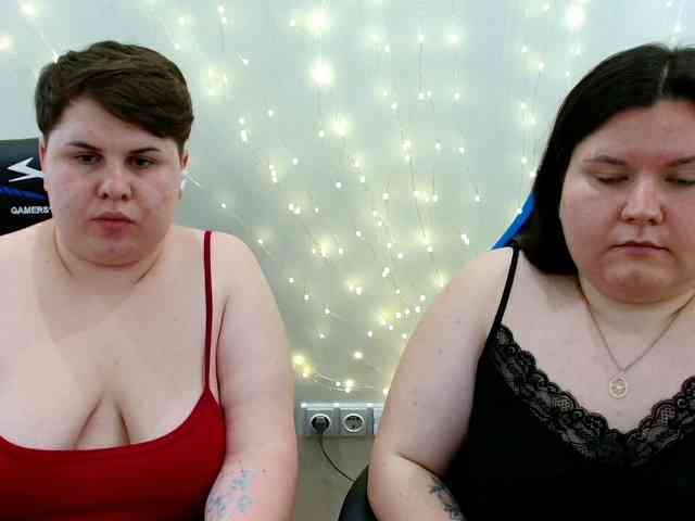 BeckyAndEllen webcam