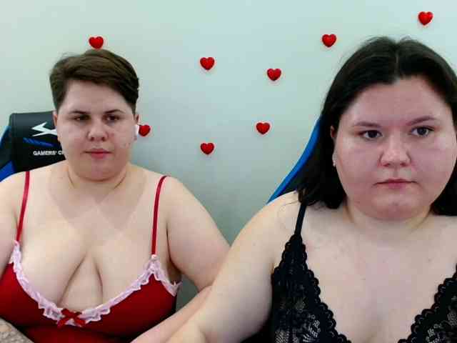 BeckyAndEllen webcam