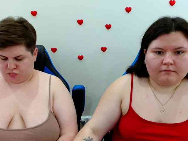 BeckyAndEllen webcam