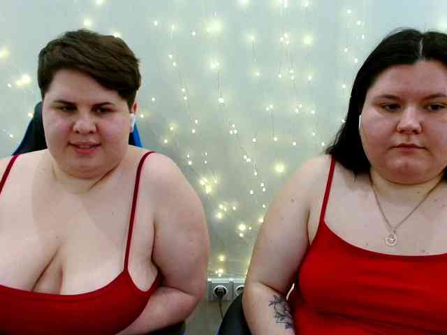 BeckyAndEllen webcam