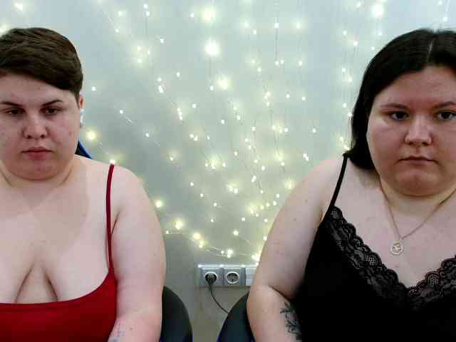 BeckyAndEllen webcam