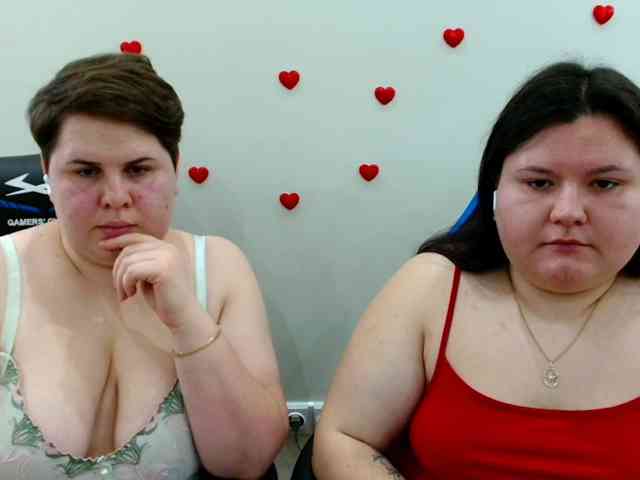 BeckyAndEllen webcam