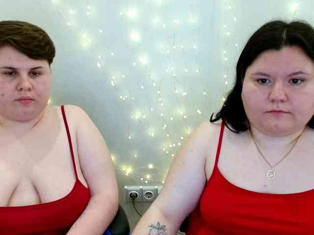 BeckyAndEllen webcam