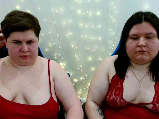 BeckyAndEllen webcam