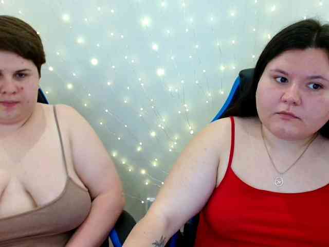 BeckyAndEllen webcam