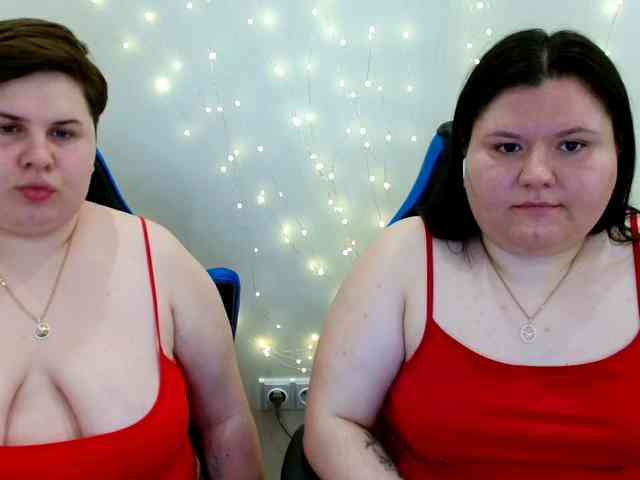BeckyAndEllen webcam