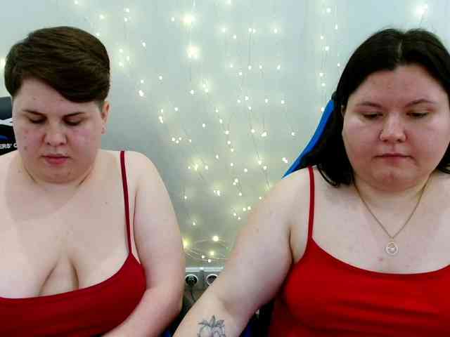 BeckyAndEllen webcam