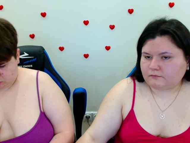 BeckyAndEllen webcam