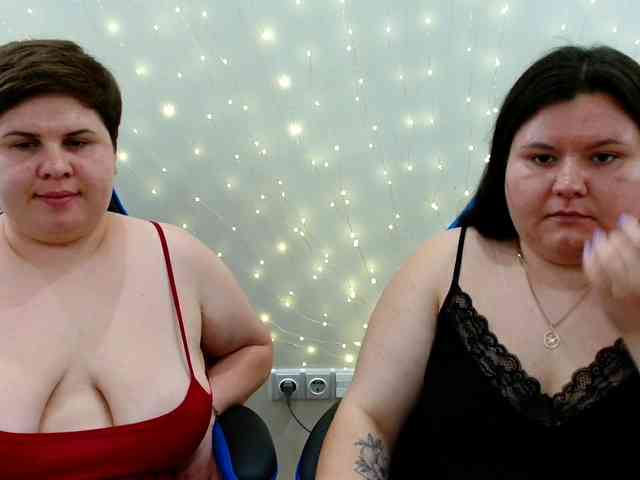 BeckyAndEllen webcam
