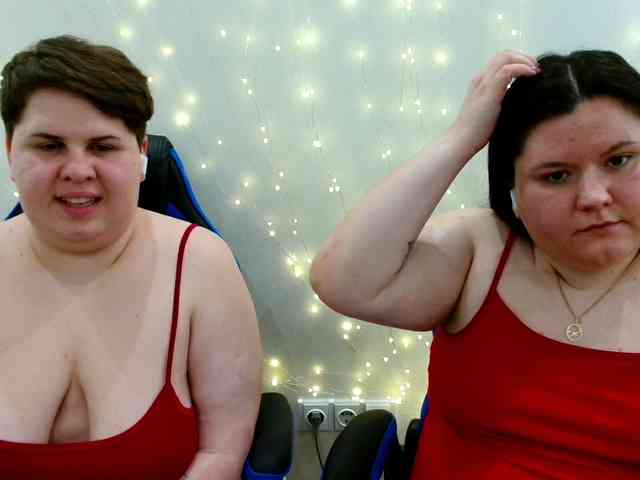 BeckyAndEllen webcam