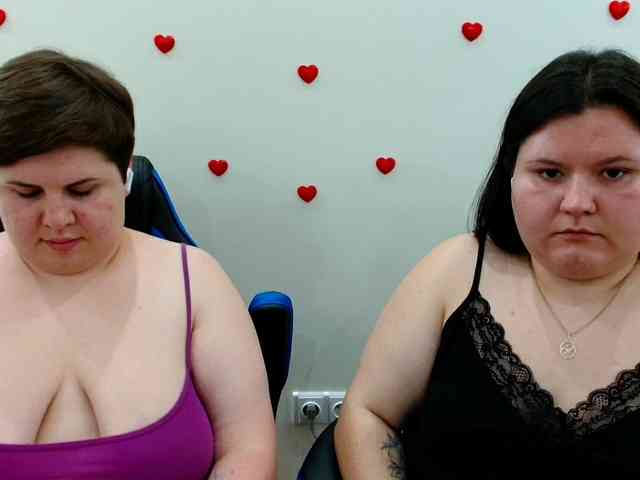 BeckyAndEllen webcam