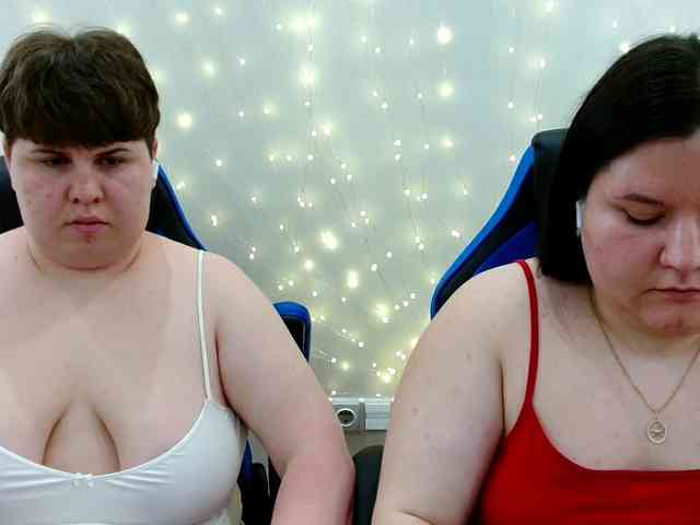 BeckyAndEllen webcam