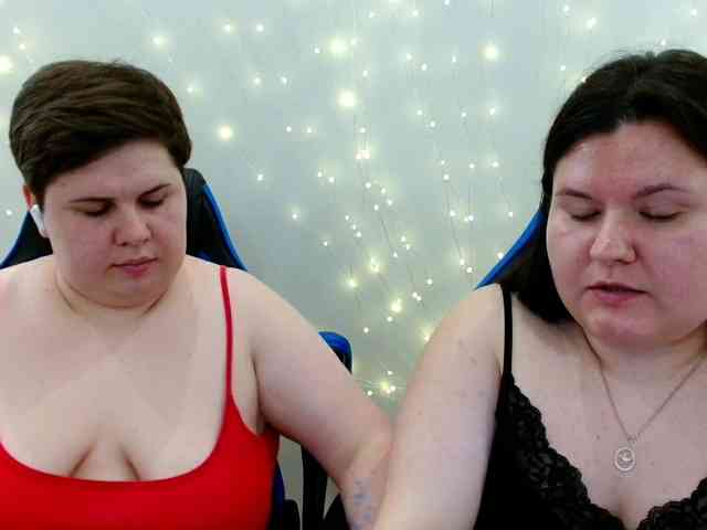 BeckyAndEllen webcam