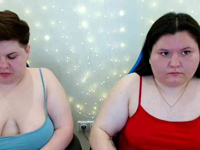 BeckyAndEllen webcam