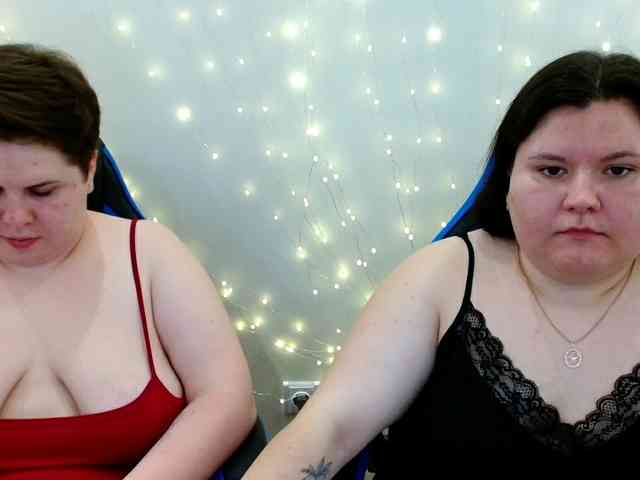 BeckyAndEllen webcam